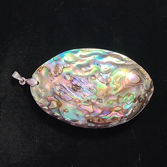 Abalone Shell Pendant - Picture 4 of 4